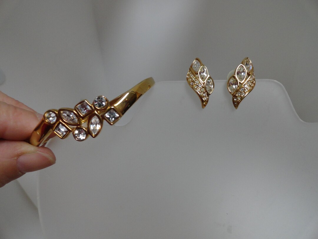 Vintage S.A.L. Clear Earrings & Bangle Bracelet Set