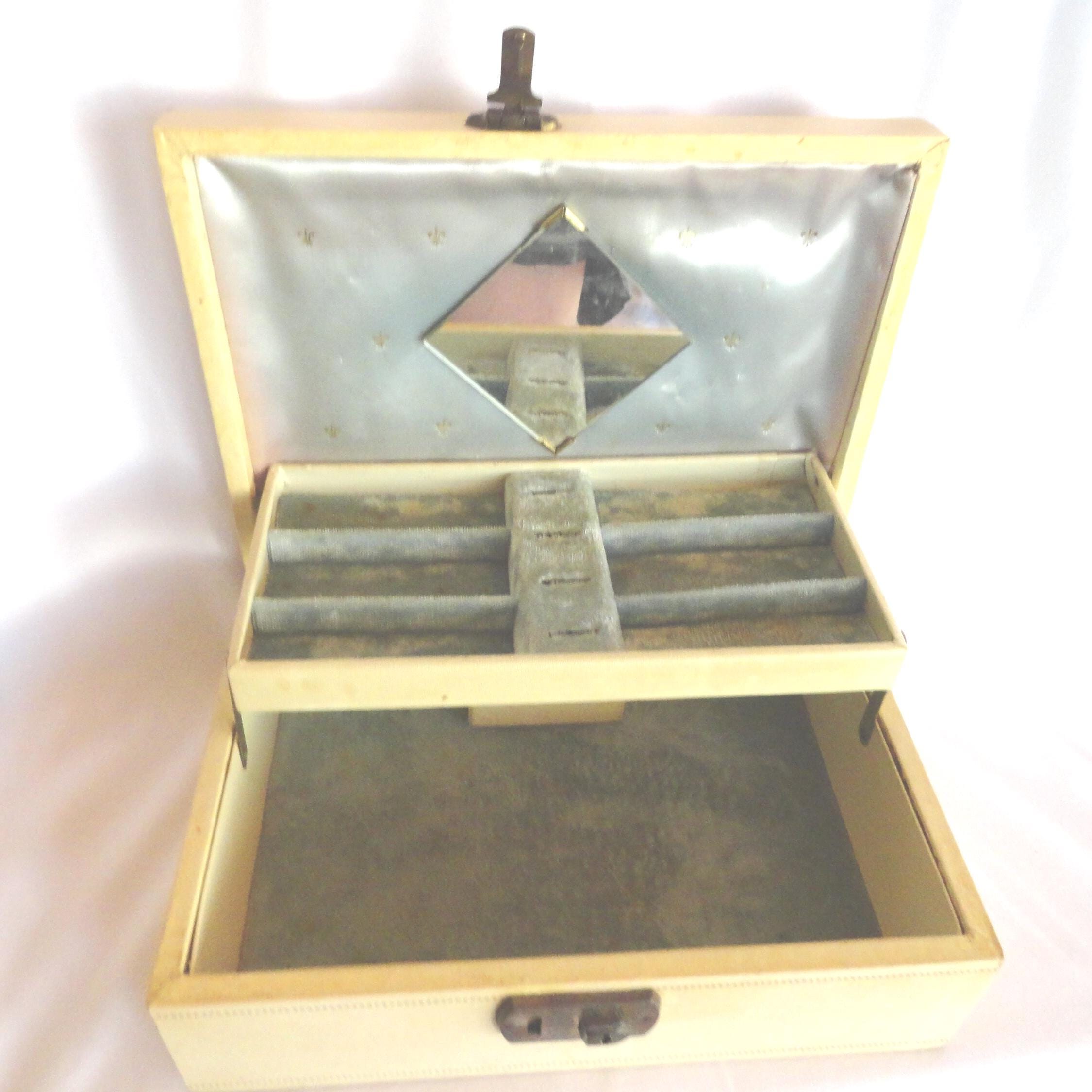 Vintage Cream & Gold Jewelry Box Hinged Music Box 1950s to