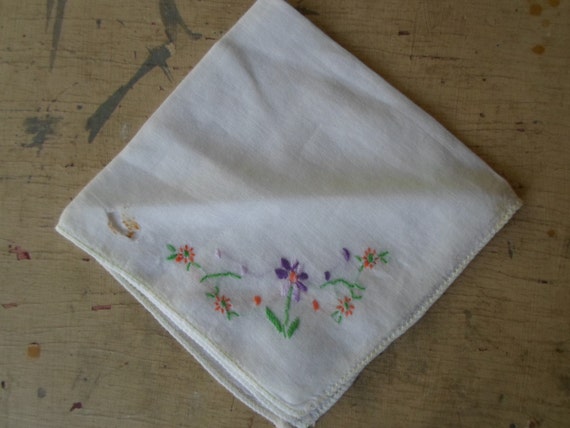 Vintage Ladies Small White & Purple Handkerchief … - image 3