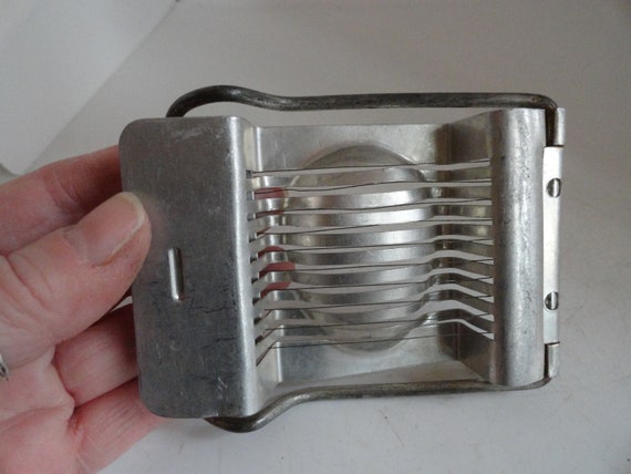 Vintage 1950s 1960s Aluminum Hard Boiled Egg Cutter or Slicer Small Kitchen  Utensil Metal Decor Kitchen Small Wires Tool Hinged 