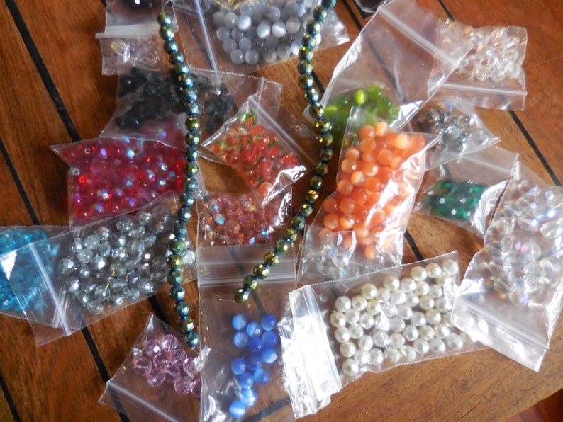 New Glass Round Faceted Bead Lot Mix of Colors 7mm and 8mm Jewelry Making Supplies Crafting Mixed Lot Cat/'s Eye BlueGreenOrangeGrayRed