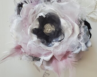 Flower corsage, Pin Flower Brooch, Wedding corsage, Flower bracelet, Wrist corsage, Prom, Homecoming, Wedding