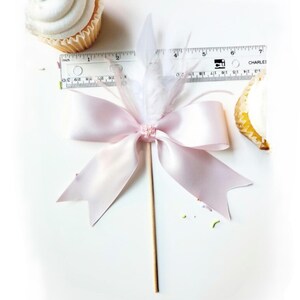 LINGANA Pink Bow Cake Topper - 7.3 Inch Tall Resin Coquette Cake Decor For First Birthday, Baby Shower, Princess Parties (Pink) - View #7