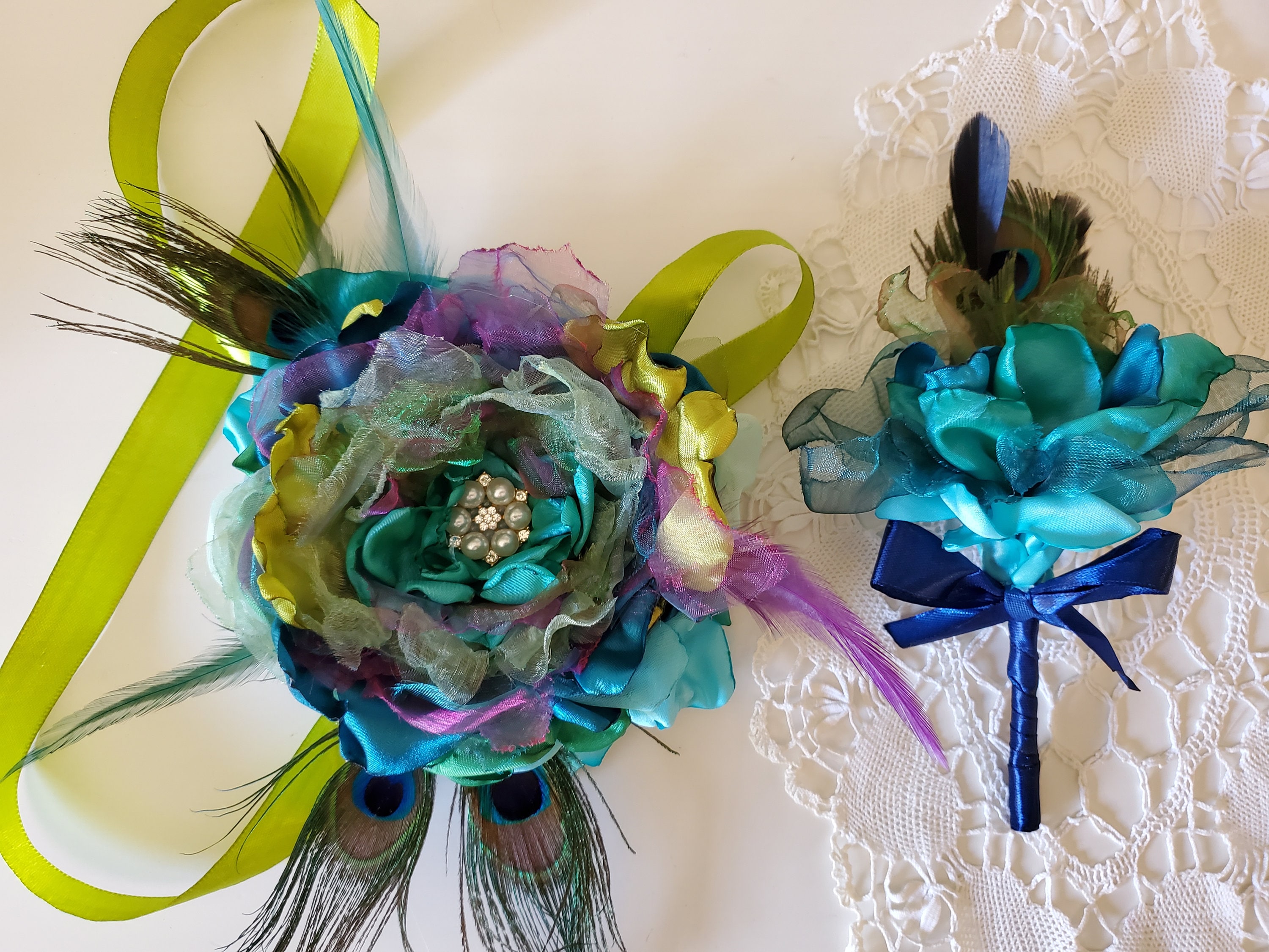 Boutonniere and Corsage Set in Peacock Colors, Flower Wrist  display picture 2
