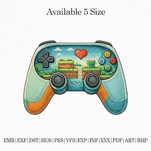 Op de afbeelding: Een gestileerde afbeelding van een videogamecontroller in teal, oranje en zwart, met een pixelachtig landschap en een rood hart. De tekst "Available 5 Size" is zichtbaar. Een ontwerp geïnspireerd op retro games.
