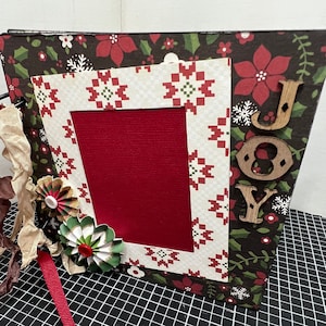 Christmas Scrapbook chipboard mini album