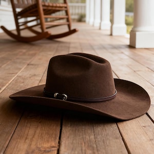 Quality wool feltl brown cowboy hat  versatile and fashionable for travel wear, free door-to-door delivery