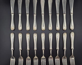 Vintage Silver Plate Fish Set 18pc NM40 Knives Forks w/ Box