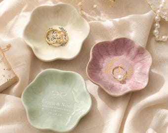 Personalized Trinket Tray,Personalized Ceramic Ring Dish,Custom Name Jewelry Holder,Wedding Gift for Her, Couple,Bridal Shower Gift