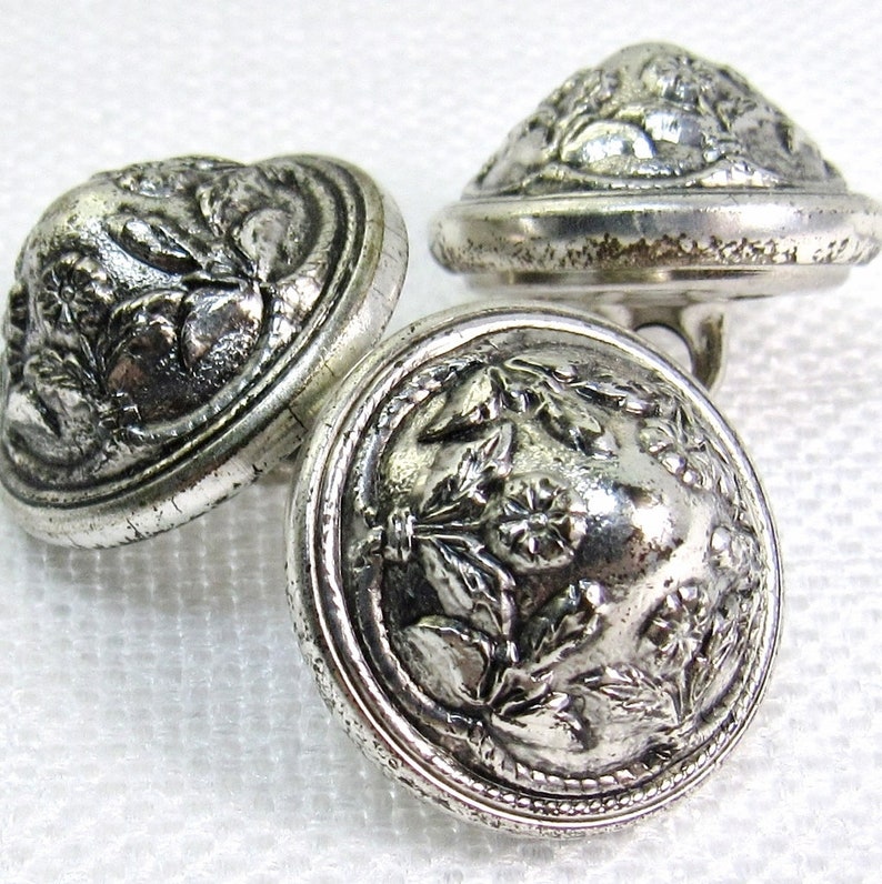 A Round of Flowers: 3/4 19mm Antiqued Silvertone Metal Buttons Set of 3 Vintage New Old Stock Buttons image 3