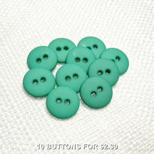 Tropical Island: 1/2" (13mm) Matte Finish Medium Green Buttons - Set of 10 New / Unused Matching Buttons