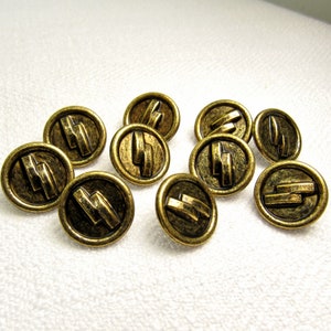 Graphic Gold: 5/8 15mm Antiqued Goldtone Metal Buttons Set of 10 New / Unused Matching Buttons image 3