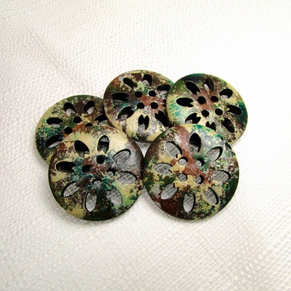 In den Wald: 1"(25mm) mehrfarbig handbemalt durchbrochene Holzknöpfe - 5er Set