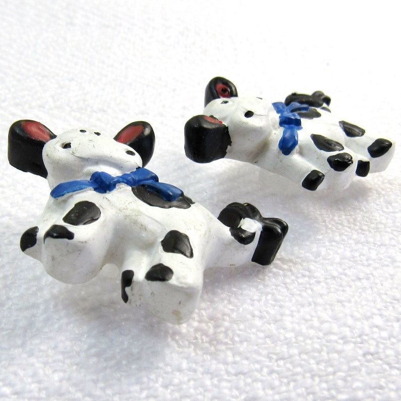 Moo Cows 1-12/4 31mm Wide x 1 25mm High Novelty Buttons Set of 2 Vintage New Old Stock Buttons image 2