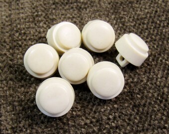 Pale Linen: 3/8" (9mm) Off-White Buttons • Set of 7 Matching Vintage Buttons