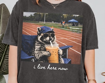 Funny Raccoon Track Field Live Her PNG, Mom,Shot put,Discus,Javelin,Hammer throw, meters race,Decathlon,long jump, pole jump, triple jump,
