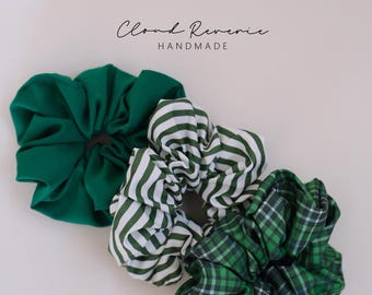 Handgjort grönt hårband, smaragdgrönt hårband, rutiga och randiga hårband, söt present till henne, mjuka håraccessoarer för vardagsbruk