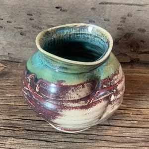 Flower vase