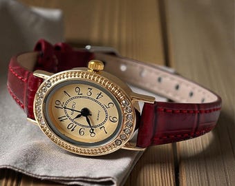 Vintage Gold Oval Ladies Watch • Rhinestone Bezel, Leather Strap