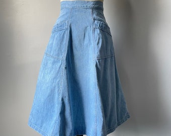 denim skirt outfit 60s