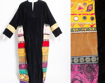 1970s Caftan Maxi Dress Velvet Patchwork XL Volup