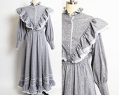 1970s Peasant Dress Floral Calico Cotton Full Skirt Small