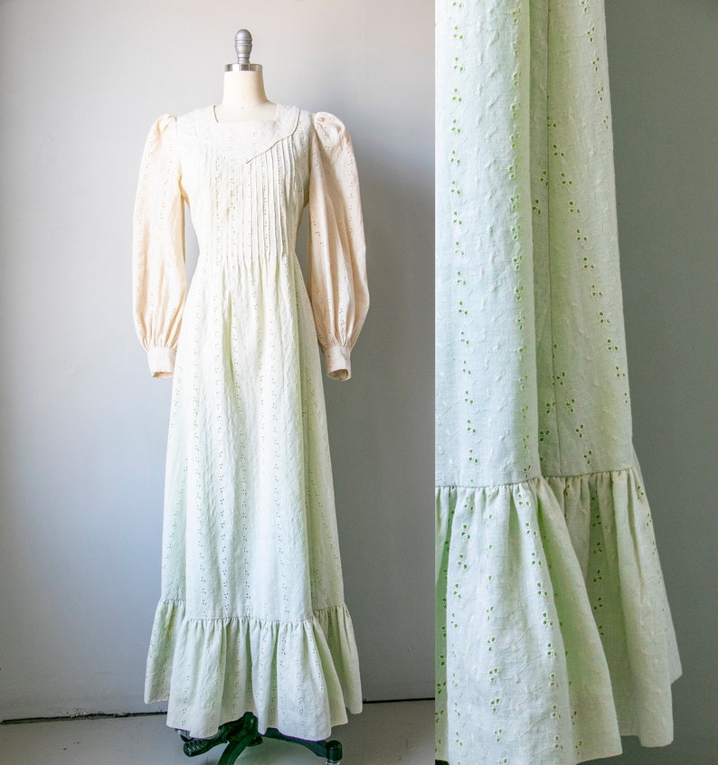 1970s Maxi Dress Green Eyelet Lace M image 1