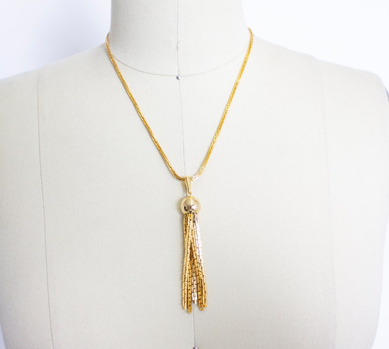 1960s Necklace Gold Tone Dangle Pendant Chain image 2