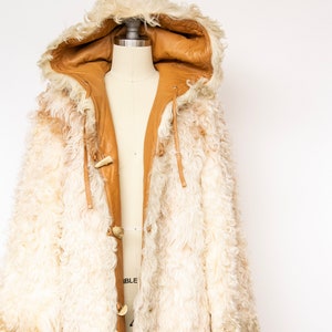 1970s Coat Leather Shearling Curly Fur Lamb Reversible Hooded M image 3