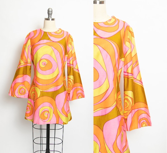 Vintage 1960s Dress Mini Mod Printed Polished Cott