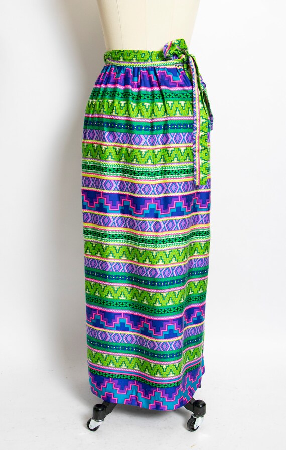 1970s Wrap Skirt Bright Geometric Print M - image 3