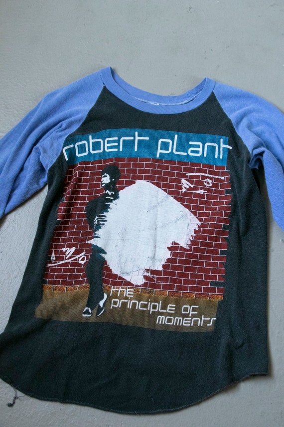 1980s T-Shirt Robert Plant Led Zeppelin Concert R… - image 9