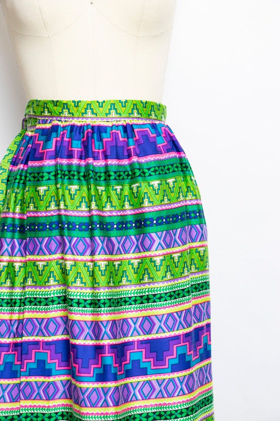 1970s Wrap Skirt Bright Geometric Print M - image 4