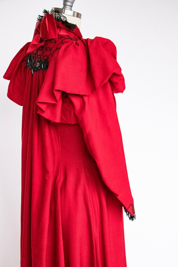 Antique Dress Mother Hubbard Gown 1890s Cotton XS Gem