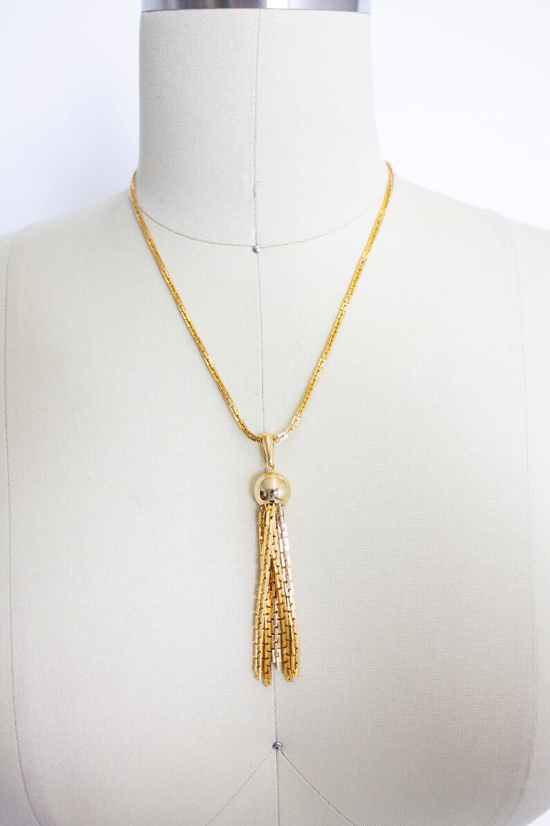1960s Necklace Gold Tone Dangle Pendant Chain image 7