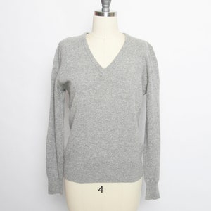 1970s Sweater Cashmere Grey Knit V Neck Pullover S