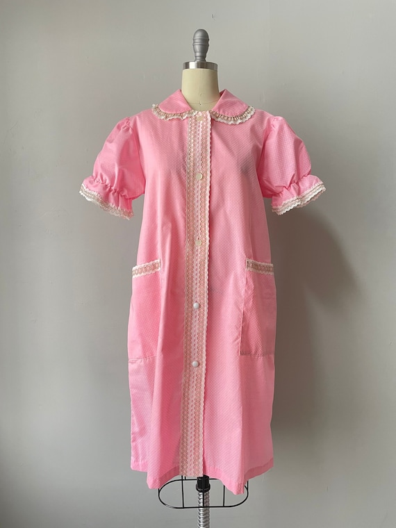 1970s Smock Lounge House Dress Pink Dots S - image 1