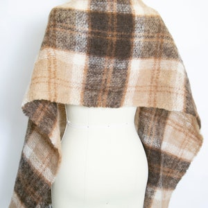 1970s Mohair Oversized Knit Shawl Cream Wrap Scarf image 3