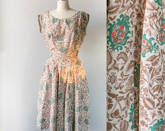 1950s Dress Cotton Floral Full Skirt XS