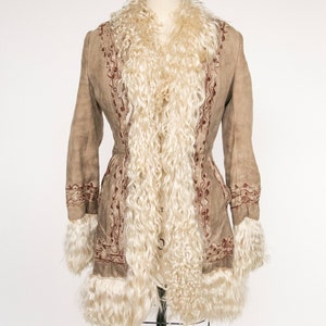 1970s Coat Embroidered Shearling Afghan Sheepskin XS image 1