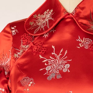 1960s Embroidered Flowers Cheongsam