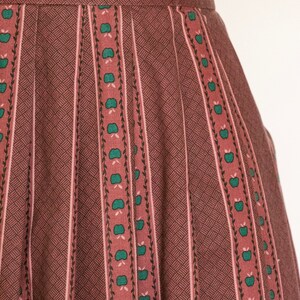1950s Full Skirt Cotton Novelty Print M image 5