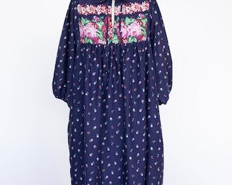 1970s Tent Dress Dark Floral Cotton L