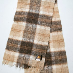 1970s Mohair Oversized Knit Shawl Cream Wrap Scarf image 4