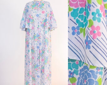 Suknia typu kaftan z lat 70., strój domowy, kwiecista bielizna, rozmiar M