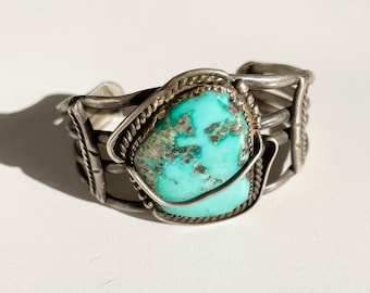 Bracciale rigido Navajo in argento sterling con turchese Morenci
