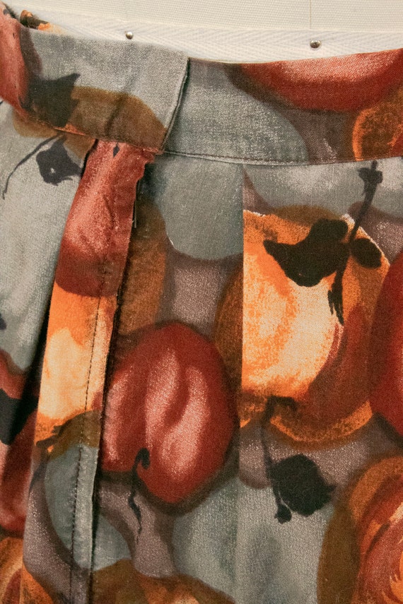 1950s Full Skirt Cotton Autumnal Fruit XS - image 8