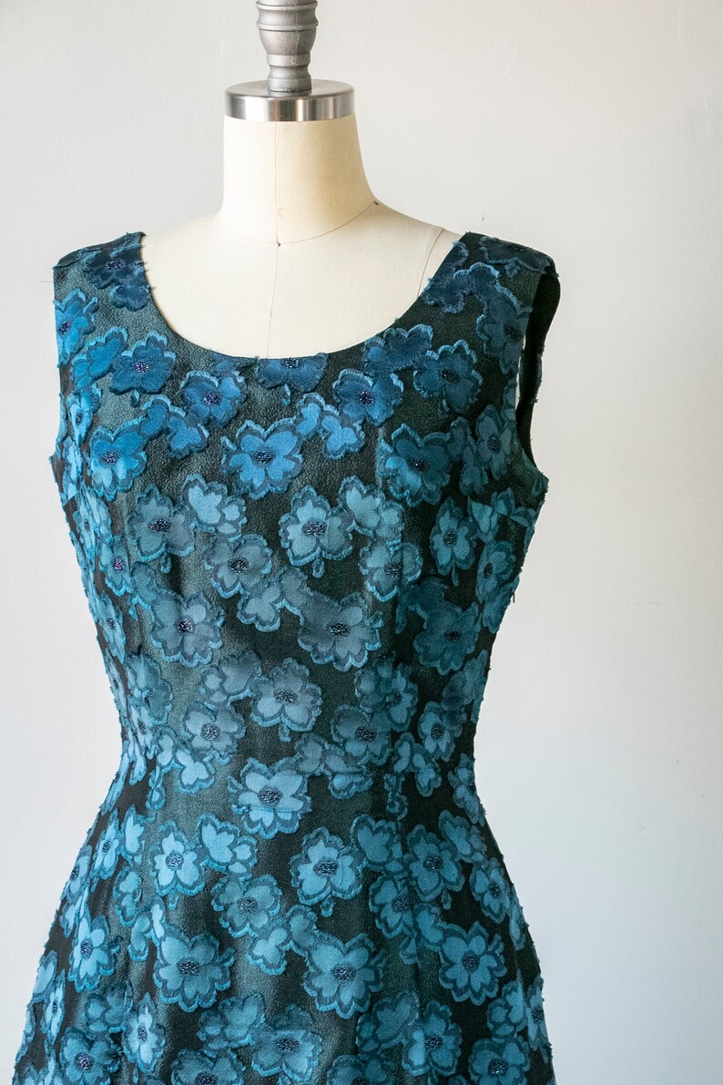 1950s Dress Metallic Blue Wiggle M image 4