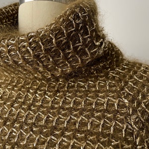 1970s Anne Klein Sweater Mohair Turtleneck M image 6