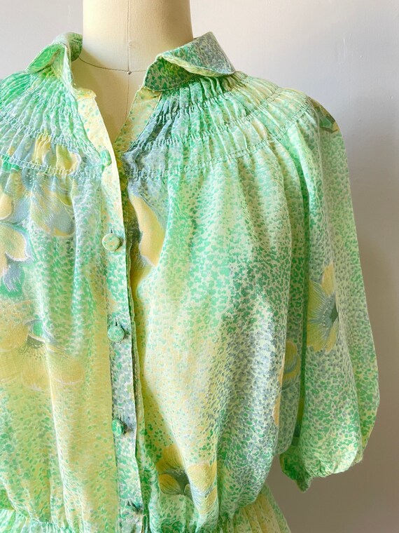 1970s Blouse Semi Sheer Floral Top L - image 4